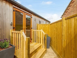 Property grounds - 1 Bed in King's Lynn (oc-88221) (Burnham Market)