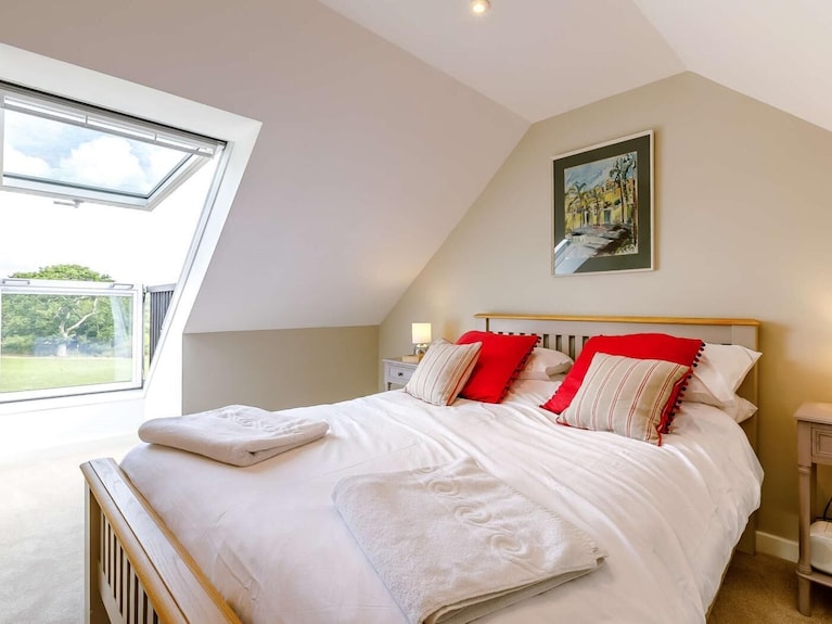 2 Bed In Blandford Forum (Oc-88265) - Blandford Forum