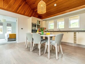 Dining - 3 Bed in Saltash (oc-87717) (Saint Mellion)
