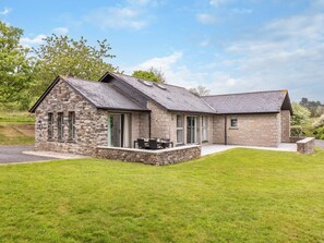 Exterior - 3 Bed in Saltash (oc-87717) (Saint Mellion)