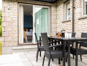 Outdoor dining - 2 Bed in Saltash (oc-87715) (Saint Mellion)