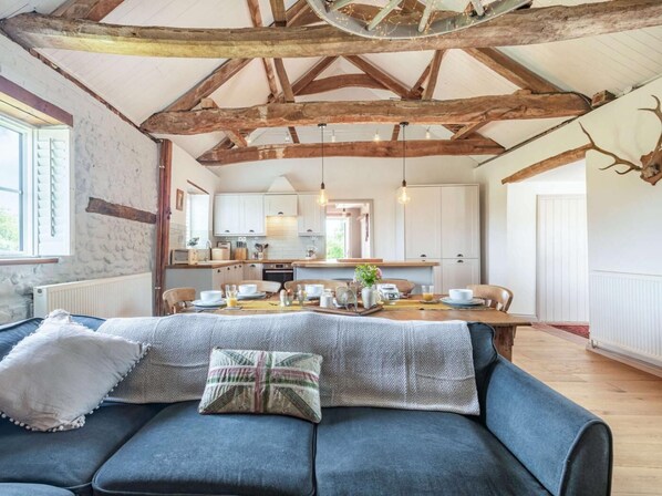 Living area - 3 Bed in King's Lynn (oc-88223) (Beeston)