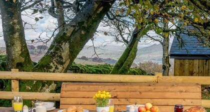 4 Bed in Abergavenny (oc-88014)