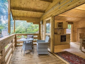Outdoor dining - 1 Bed in Shrewsbury (oc-88768) (Leighton)