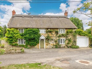 Exterior - 3 Bed in Beaminster (oc-87914) (South Perrott)