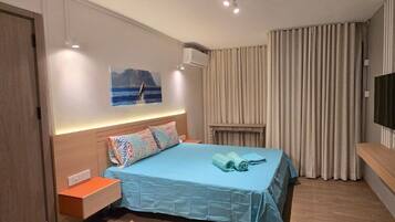 Deluxe Studio, Balcony, Sea View | In-room safe, desk, blackout curtains, free WiFi