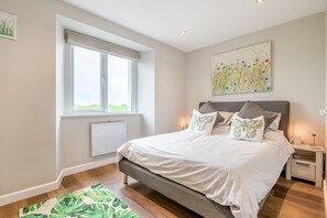 Room - 2 Bed in Looe (oc-88357) (Widegates)
