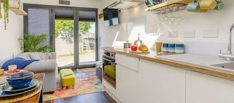 1 Bed in Bridgend (oc-88522)