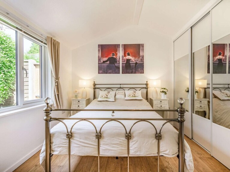 1 Bed In Bodmin (Oc-88049) - Cornwall