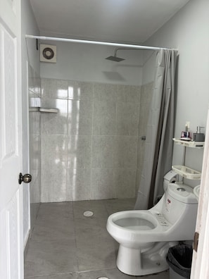 Bathroom - Depto. Céntrico con vista panoramica y cocina equipada (Maravatío de Ocampo)