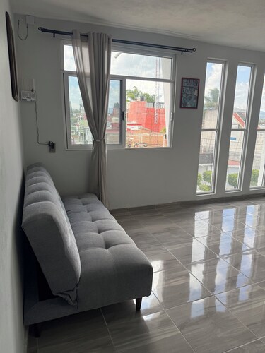 Depto. Céntrico con vista panoramica y cocina equipada