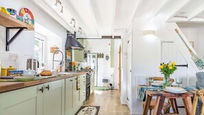 烤箱、洗碗机、厨具/餐具