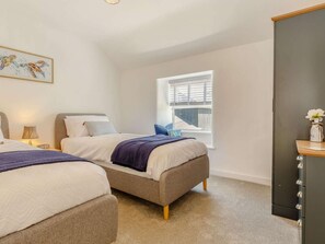 Room - 3 Bed in Redruth (oc-88102) (Redruth)