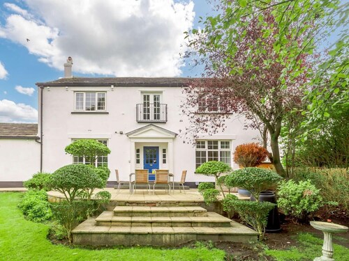 3 Bed in Rochdale (oc-89552)