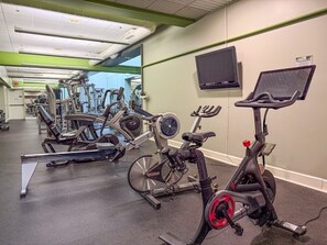 Gym 3 - Pool, Hot Tub, Spa & Ski Shuttle (Killington)