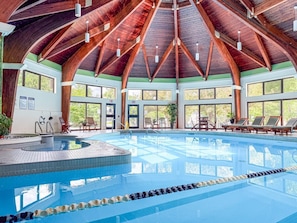 Pool - Pool, Hot Tub, Spa & Ski Shuttle (Killington)