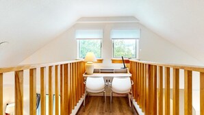 Unclassified image, 3 of 35, button - Pool, Hot Tub, Spa & Ski Shuttle (Killington)