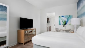 Ferros/tábuas de passar roupa, Wi-Fi, roupa de cama