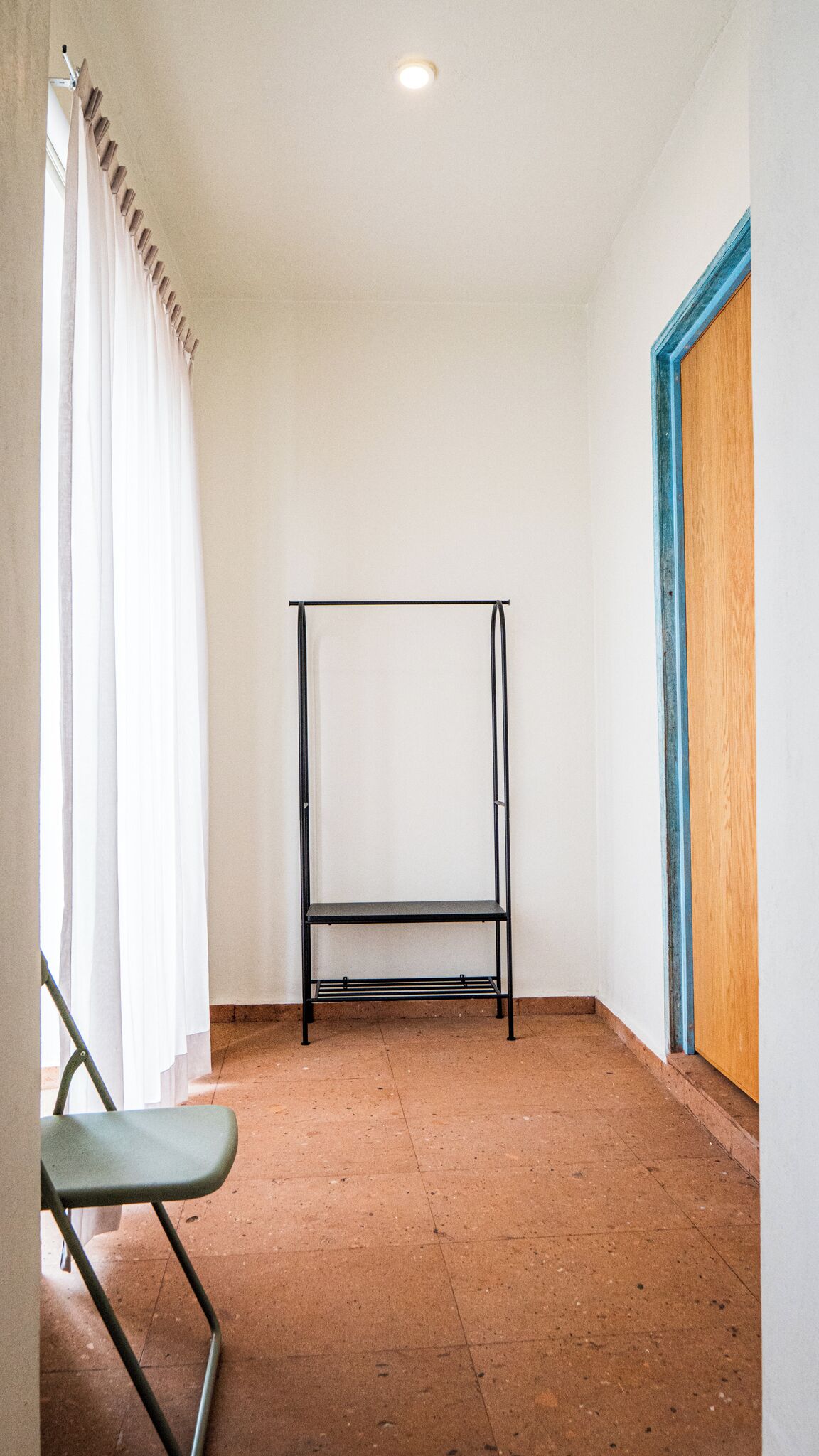 Habitación, 1 cama Queen size, baño en la habitación | Wifi gratis y ropa de cama 