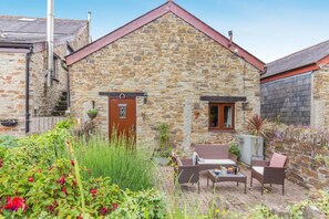 Terrace/patio - 1 Bed in Liskeard (oc-89250) (East Taphouse)