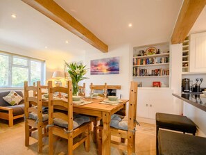 Dining - 3 Bed in Cheltenham (oc-89850) (Bourton-on-the-Water)