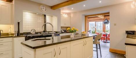 Oven, cookware/dishes/utensils