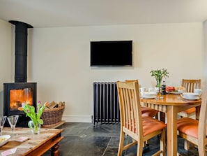 Dining - 1 Bed in Newquay (oc-89942) (Tregurrian)