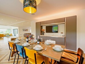Dining - 4 Bed in Penrith (oc-89957) (Shap)