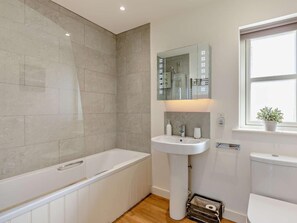 Towels - 2 Bed in Alnwick (oc-90061) (Chatton)