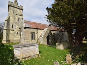 Point of interest - 3 Bed in Ventnor (oc-89972) (Niton)
