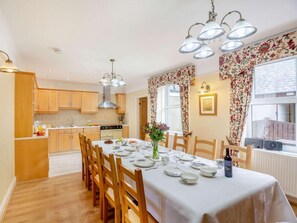 Dining - 6 Bed in Harlech (oc-89630) (Harlech)