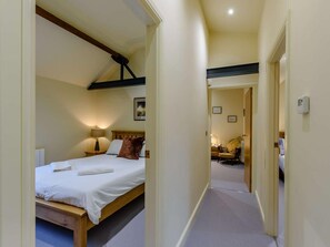 Room - 3 Bed in Leyburn (oc-89746) (Spennithorne)