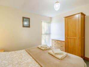 Room - 4 Bed in Broughton-in-furness (oc-89418) (Kirkby Ireleth)