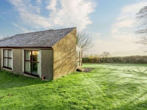 Exterior - 4 Bed in Broughton-in-furness (oc-89418) (Kirkby Ireleth)