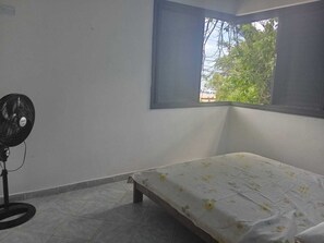 Desk, iron/ironing board, free WiFi - Vrbo Property (São Sebastião)