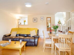 Living area - 1 Bed in Bala (oc-89369) (Llandderfel)