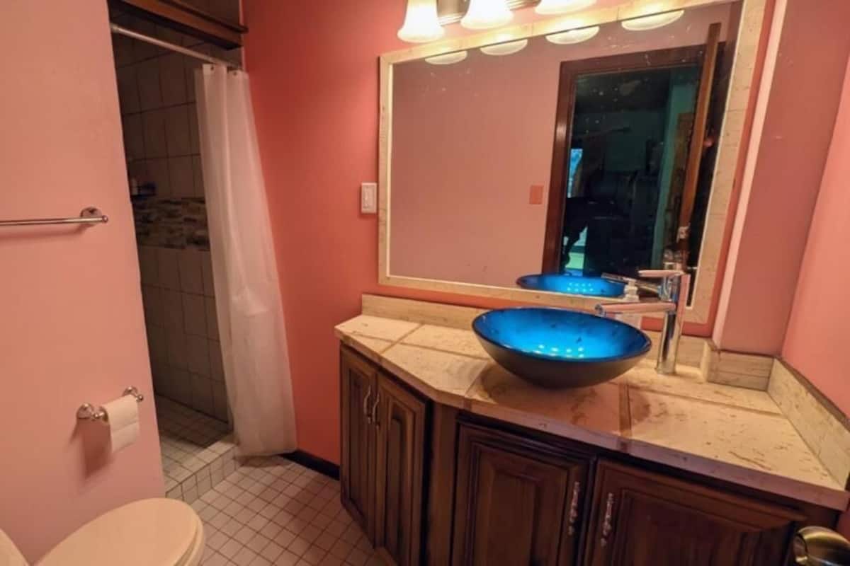 Family Double Room, Multiple Beds, 2 Bathrooms, Garden View | Bathroom | Shower, free toiletries, hair dryer, towels