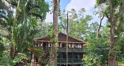 Hidden Paradise Belize