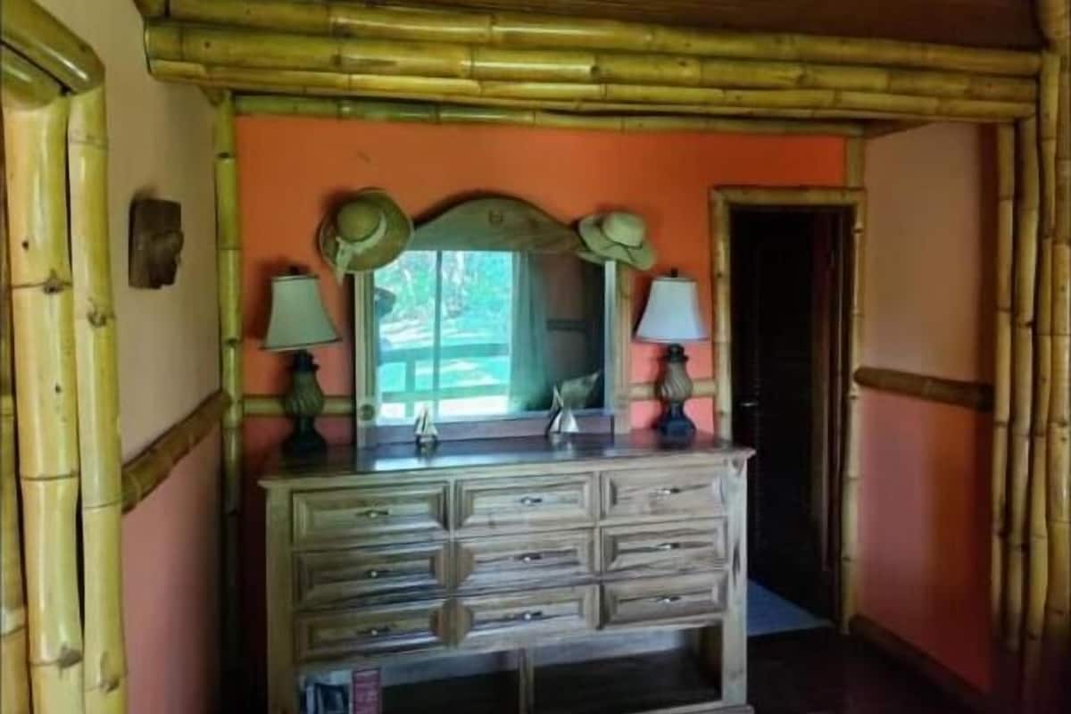 Superior Double Room, 2 Bathrooms, Garden View | Interior