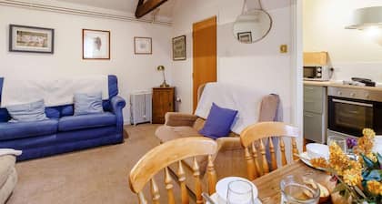 2 Bed in Abergavenny (oc-90235)