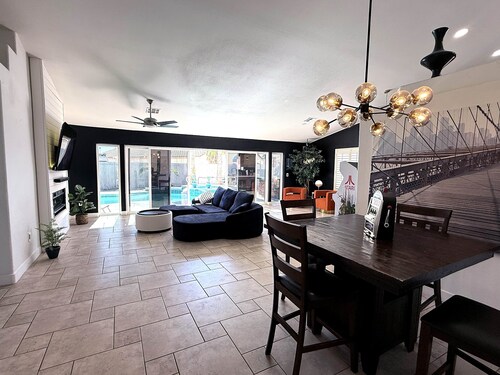 LV2 | Dreamy Vegas Oasis | Resort Pool & Spa