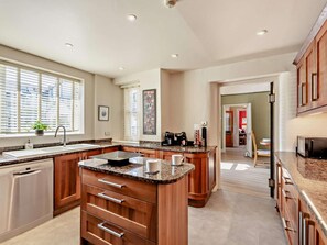 Private kitchen - 6 Bed in Keswick (oc-90333) (Keswick)