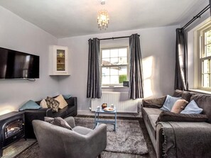 TV - 1 Bed in Keswick (oc-90646) (Keswick)