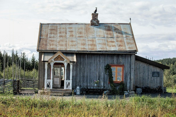 Exterior