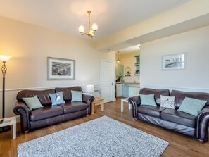 TV - 3 Bed in Seahouses (oc-90727) (Seahouses)
