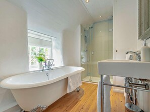 Towels - 3 Bed in Truro (oc-90716) (Philleigh)
