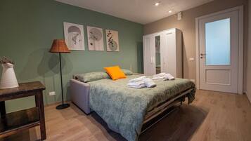 2 Schlafzimmer, Bügeleisen/Bügelbrett, WLAN, Bettwäsche