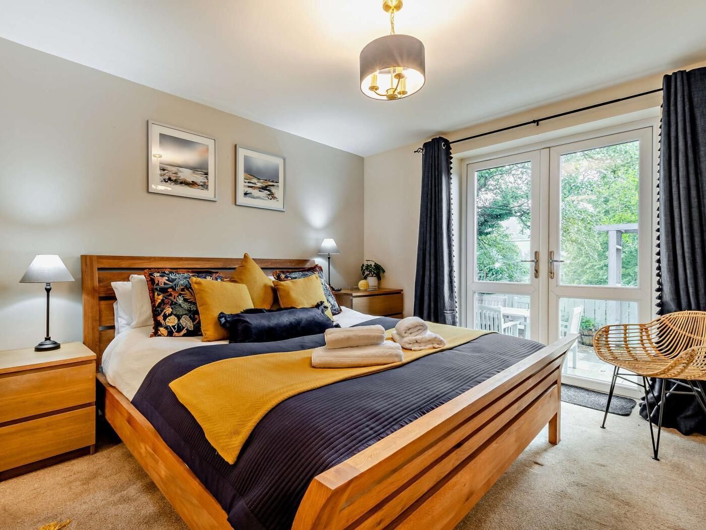 3 habitaciones, cuna de viaje, wifi gratis y ropa de cama 