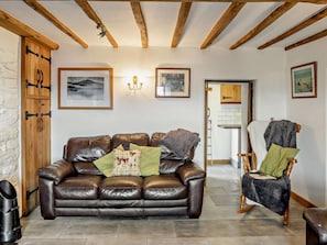 TV, fireplace - 3 Bed in Bala (oc-91365) (Bala)