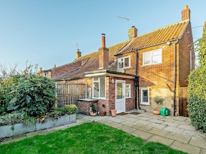 Exterior - 2 Bed in Great Walsingham (oc-90535) (Little Walsingham)